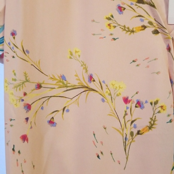 Dress - Picture 6 of 6